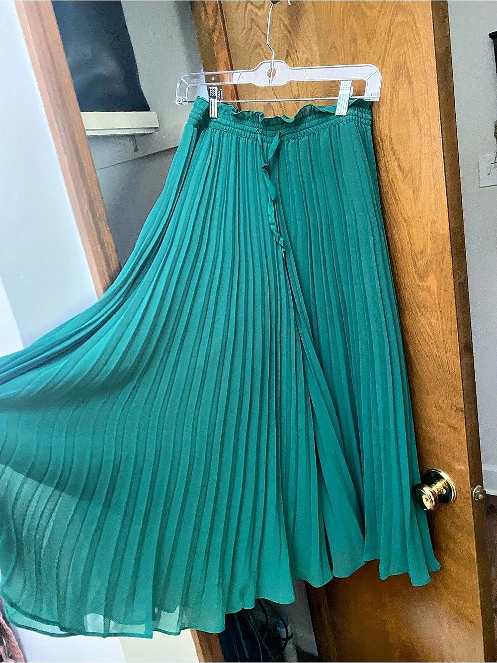 Zara Pleated Midi palazo pants  in Green Size XS